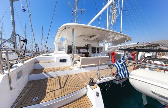 Lagoon 450 F