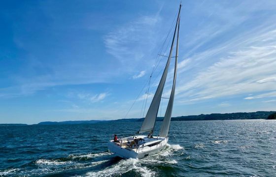 Bavaria C42