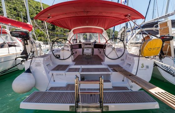 Bénéteau Oceanis 48