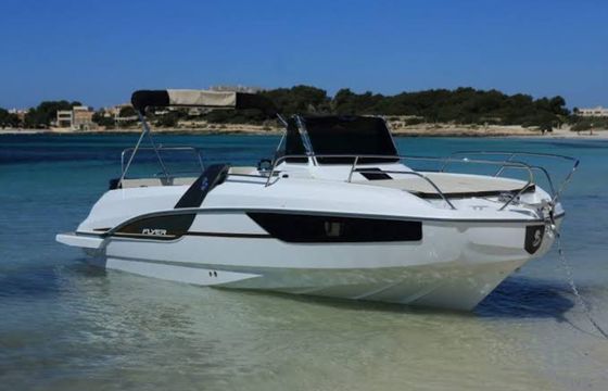 Bénéteau Flyer 8 SUNdeck
