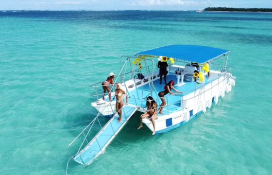 Lagoon 380 Charter