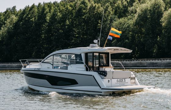 Sealine C335 Grey