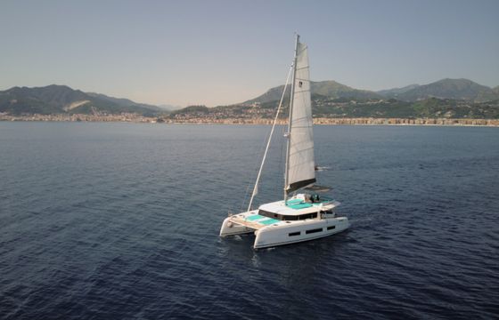 Dufour Catamarans 48 Sail