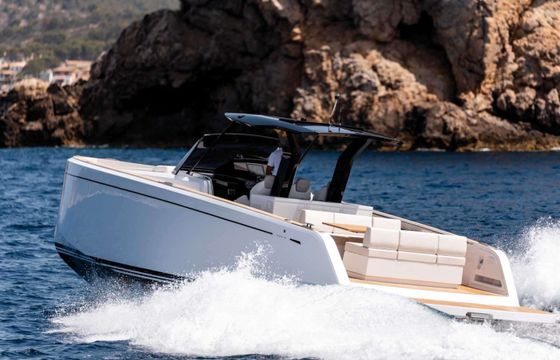 Pardo Yachts Queen Lia II
