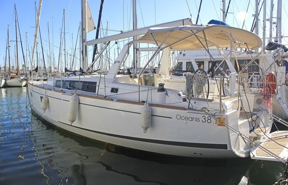 Bénéteau Oceanis 38.1