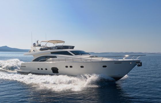 Ferretti 681