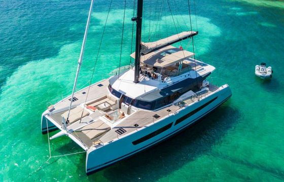 Fountaine Pajot Azure