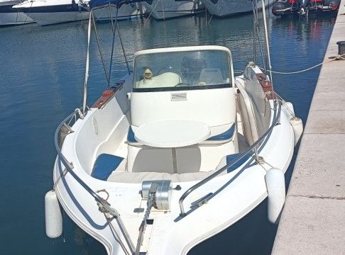 Quicksilver 630 Open Commander