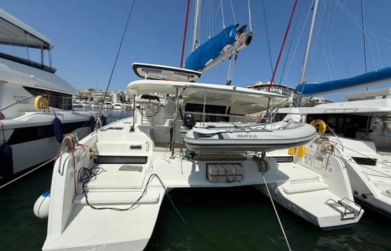 Lagoon 42