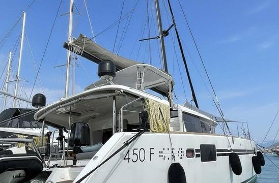 Lagoon 450 F