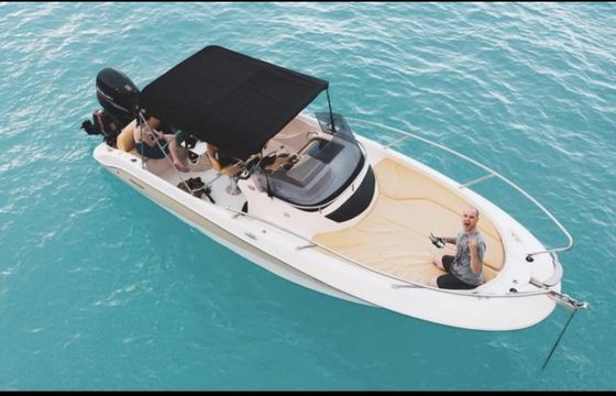 Sessa Marine Key Largo 26