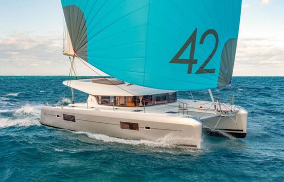 Lagoon 42