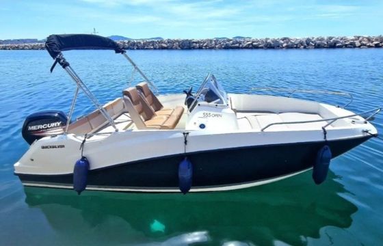 Quicksilver Activ 555 Open Edition Smart