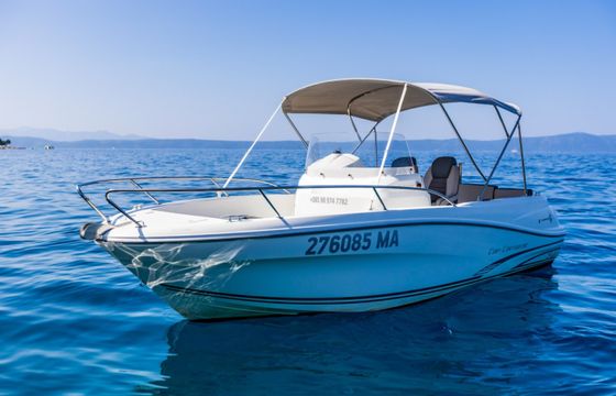 Jeanneau Cap Camarat 6.5 CC Serie 2