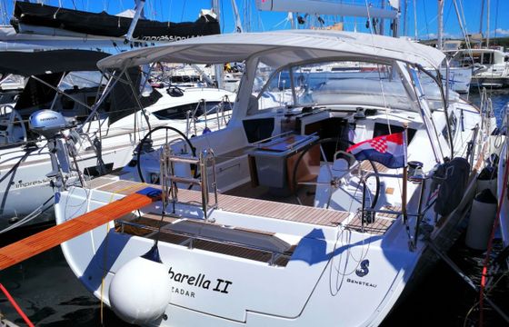 Bénéteau Oceanis 45