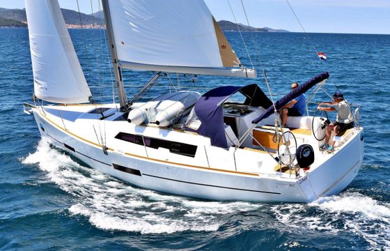 Dufour 382 Grand Large