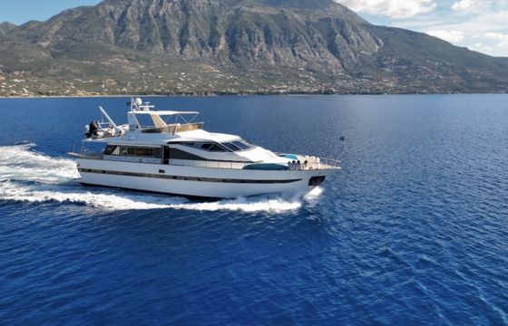 Azimut 72