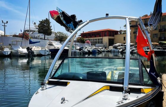 Nautique Correct Craft Competition Ski Boat 2001