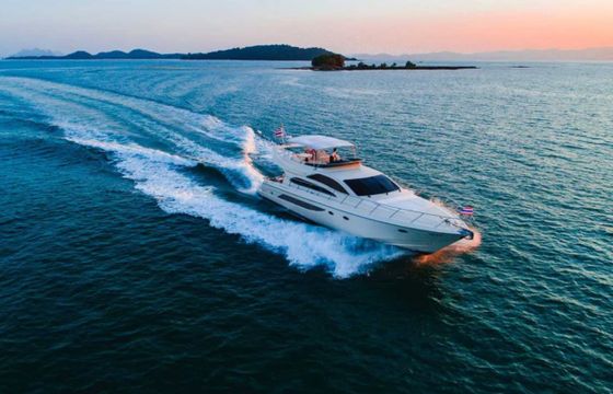 Riva 72'