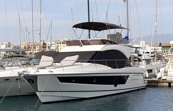 Bénéteau Monte Carlo 52