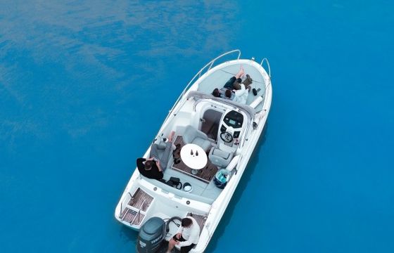 Bénéteau Flyer 650 Sun Deck