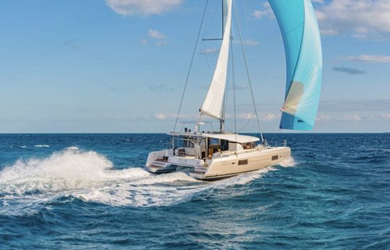 Lagoon 42