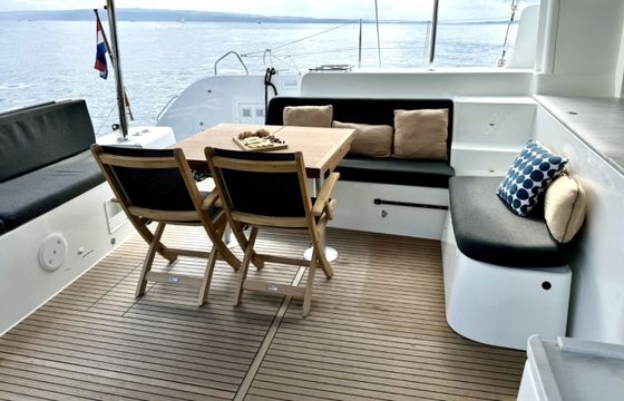 Lagoon 46