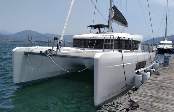 Lagoon 40