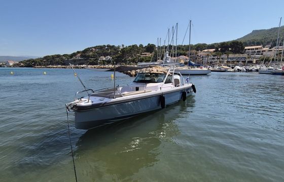 Axopar 28 T-Top
