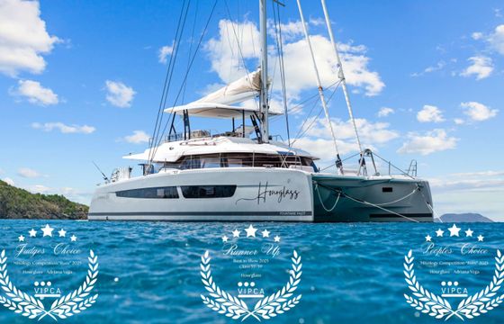 Fountaine Pajot HOURGLASS