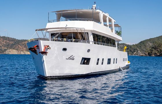 Motoryacht Lila Trawler