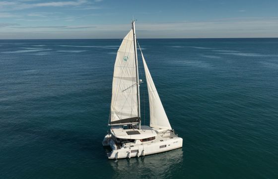 Lagoon 42