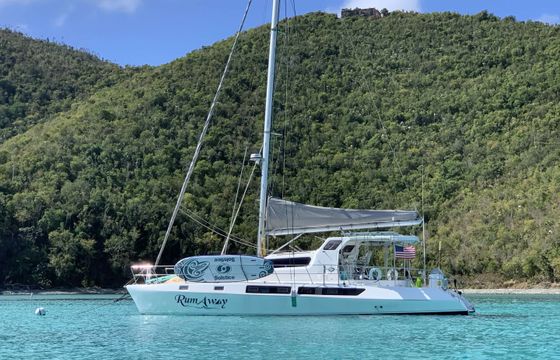 Royal Cape RUMAWAY