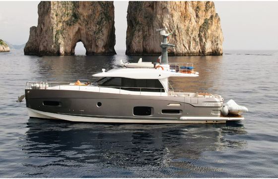 Azimut Magellano 53