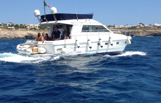 Ferretti Altura 36 Fly