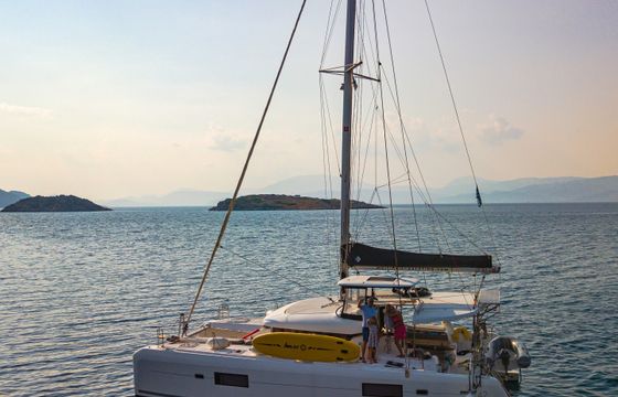Lagoon 42