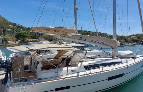 Dufour 520 Grand Large