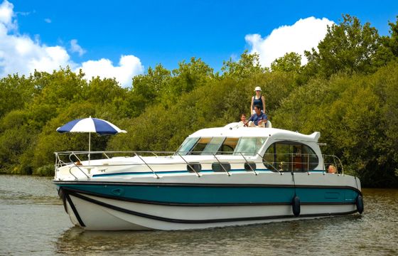 Nicols Yacht Nicols Estivale Sixto +