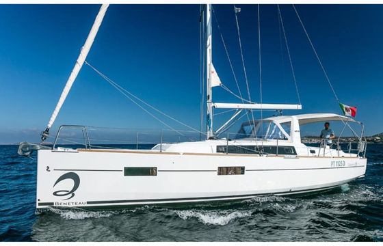 Bénéteau Oceanis 38