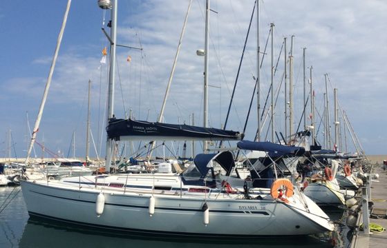 Bavaria 38
