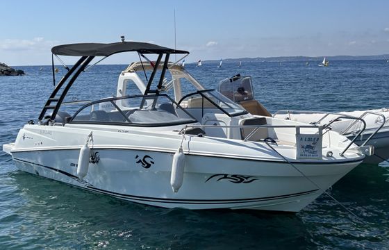 Jeanneau Cap Camarat 6.5 BR