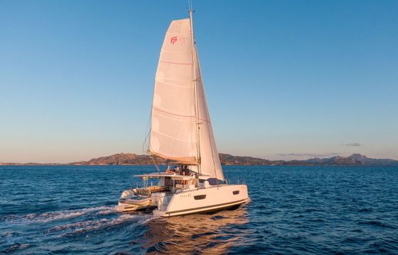 Fountaine Pajot Astrea 42