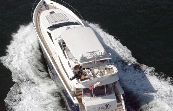 Uniesse Motor Yacht 72
