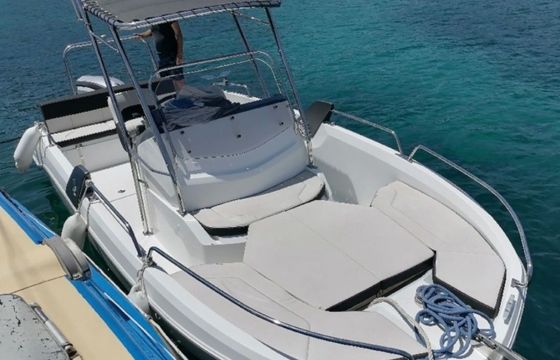 Bénéteau Flyer 6.6 SPACEdeck