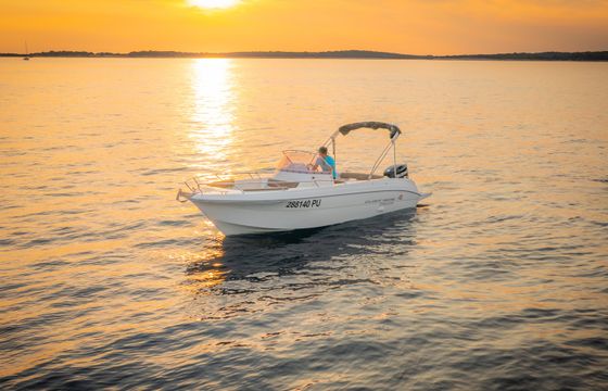 Atlantic Marine 670