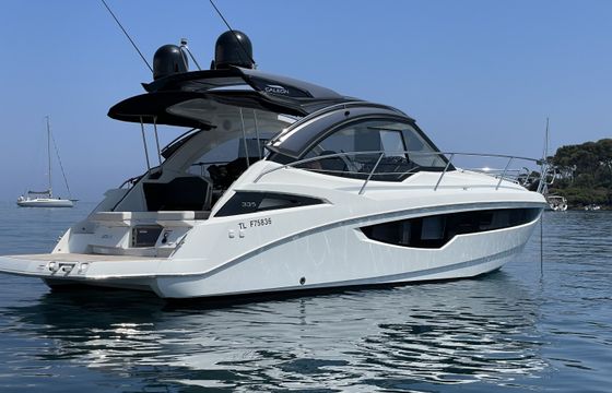 Galeon 335 HTS