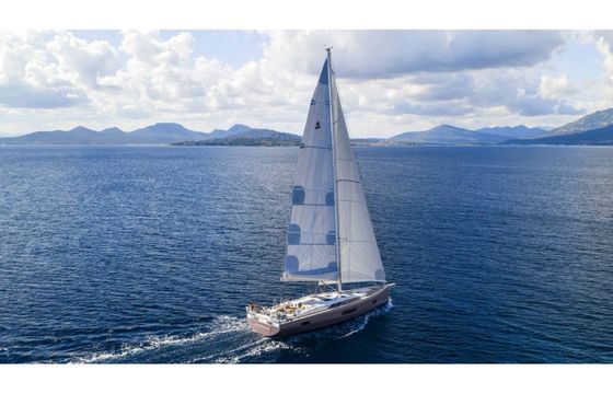 Bénéteau Oceanis 52