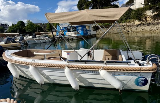 Silver Yacht Silver 495