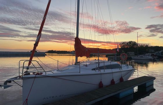 Altra 27