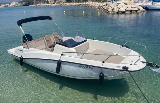 Quicksilver Activ 675 Open